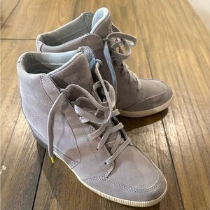 Sorel, size 9.5 wedge boots